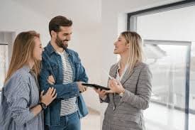 Buyer Agent in Commack